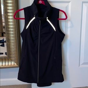 Lululemon running vest size 8